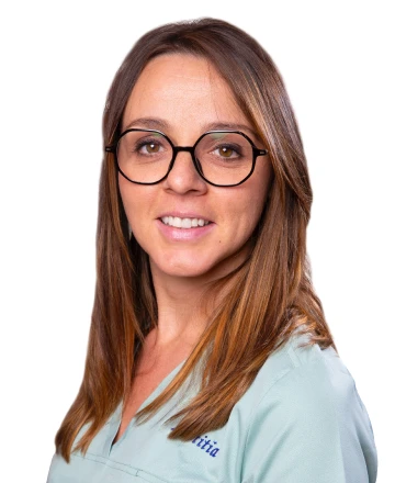 Laetitia, assistante dentaire qualifiée au cabinet dentaire du Docteur Elodie Bocquet à Douai 59500